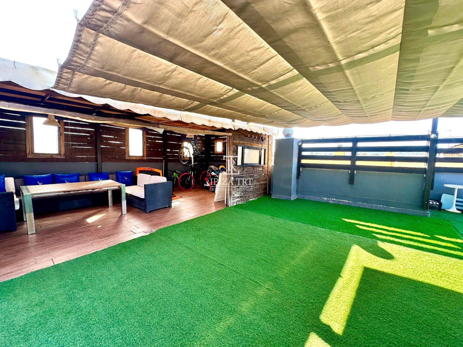 3 soverom Penthouse til salgs i Sant Antoni de Portmany med garasje - € 660 000 (Ref: 8996304)