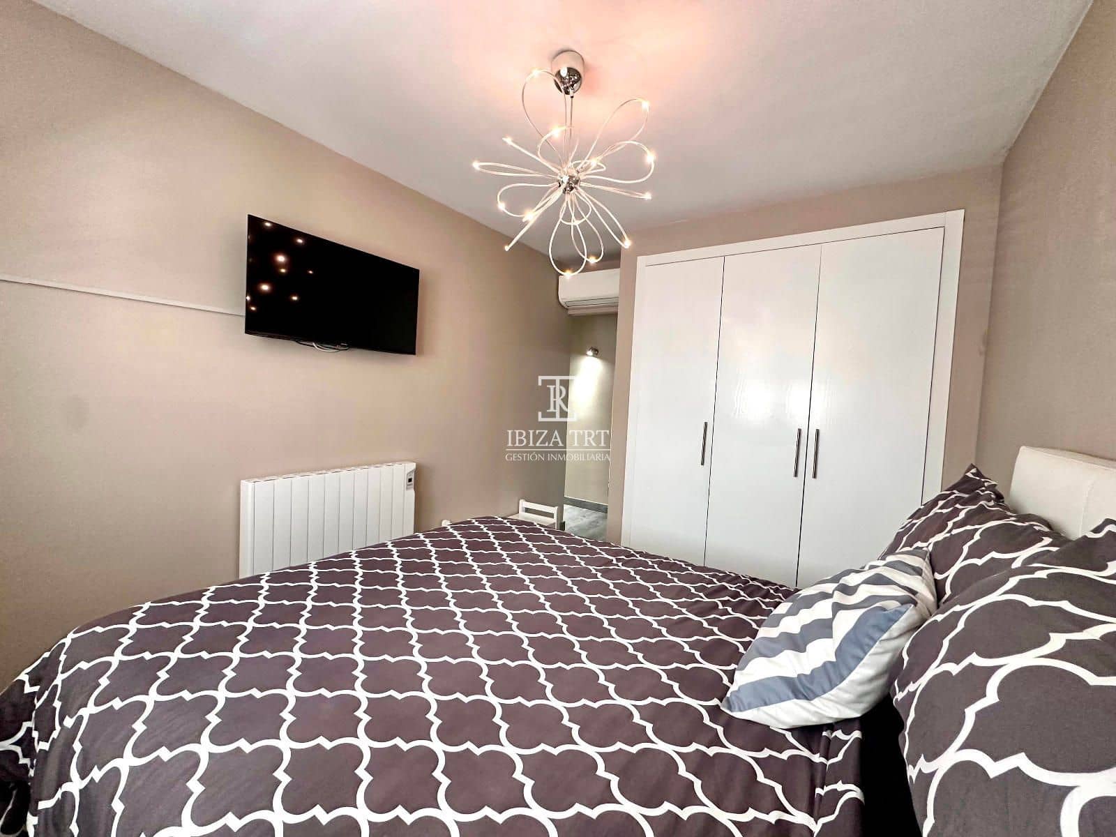 3 soverom Penthouse til salgs i Sant Antoni de Portmany med garasje - € 660 000 (Ref: 8996304)