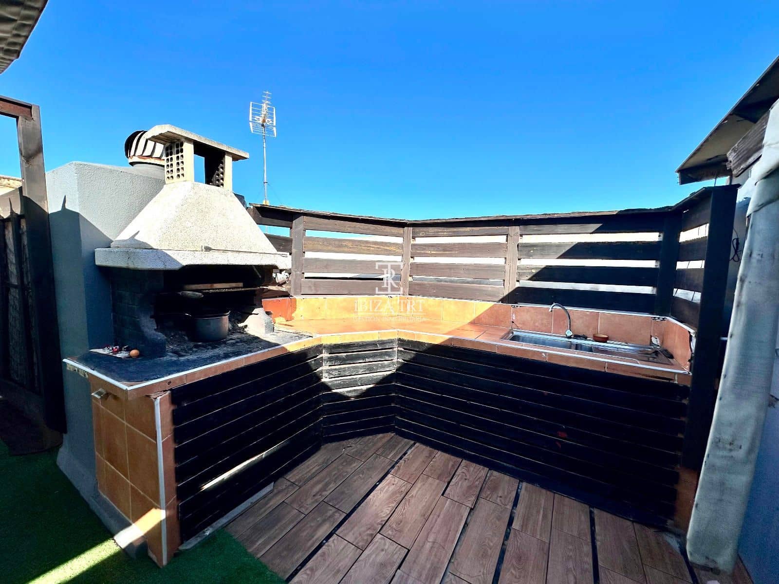 3 soverom Penthouse til salgs i Sant Antoni de Portmany med garasje - € 660 000 (Ref: 8996304)