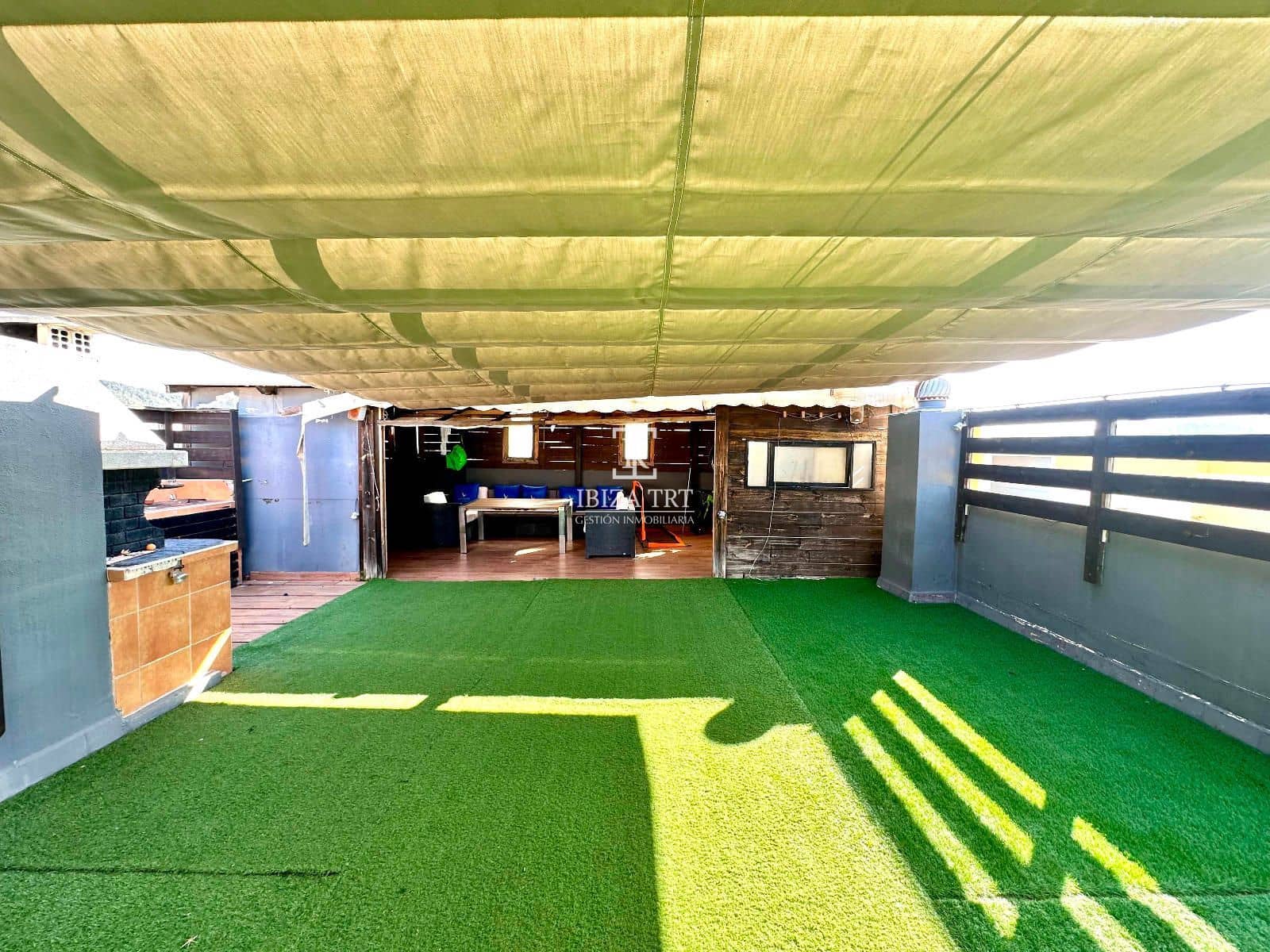 3 soverom Penthouse til salgs i Sant Antoni de Portmany med garasje - € 660 000 (Ref: 8996304)