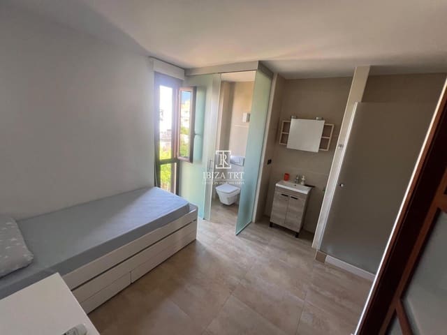 3 chambre Maison de Ville à vendre à Nuestra Señora de Jesus, Santa Eulalia / Santa Eularia avec garage - 695 000 € (Ref: 9079719)