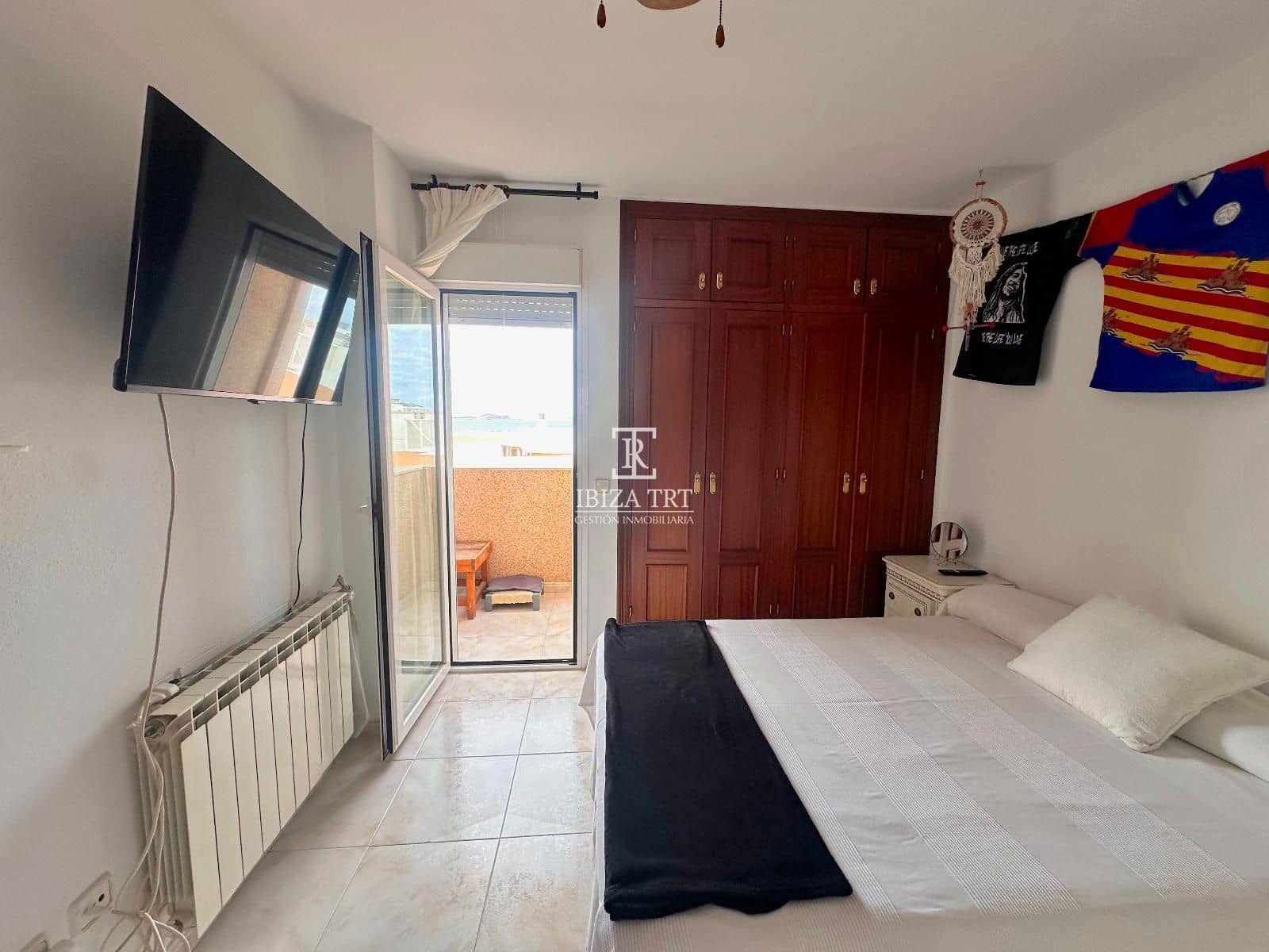 3 slaapkamer Penthouse te koop in Sant Antoni de Portmany - € 595.000 (Ref: 9301402)