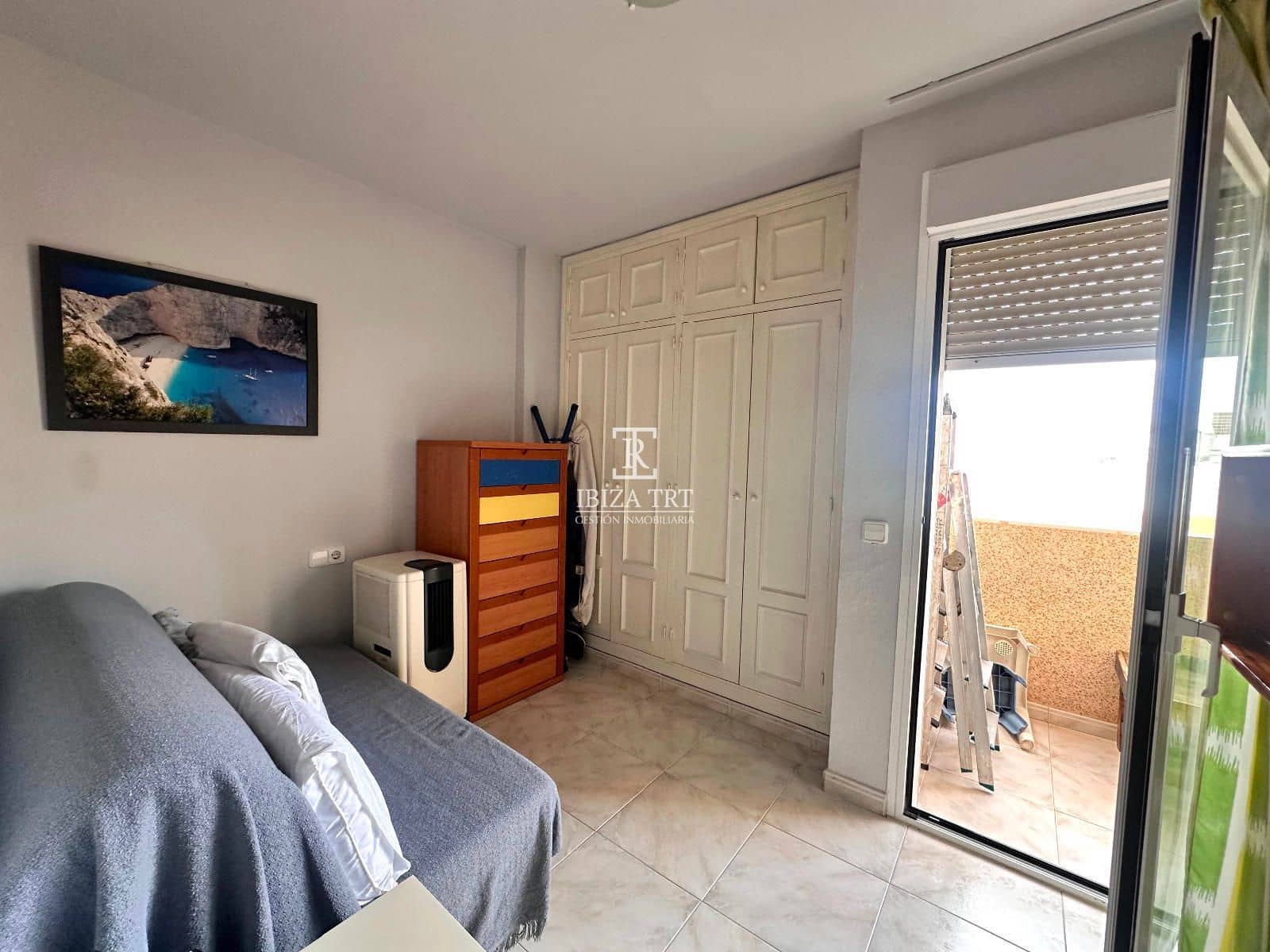 3 slaapkamer Penthouse te koop in Sant Antoni de Portmany - € 595.000 (Ref: 9301402)