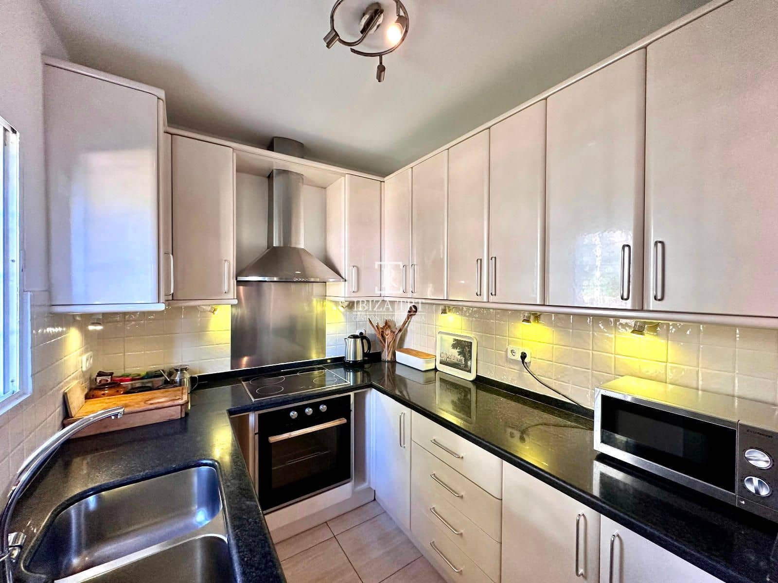 3 sovrum Villa till salu i Sant Antoni de Portmany med pool - 1 500 000 € (Ref: 9372323)