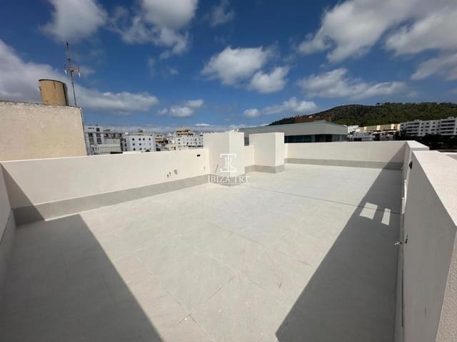 2 Zimmer Penthouse zu verkaufen in Sant Antoni de Portmany mit Garage - 530.000 € (Ref: 9882441)
