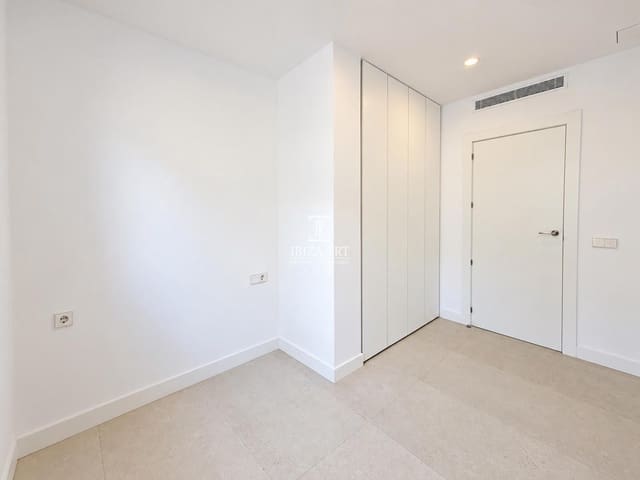 2 Zimmer Penthouse zu verkaufen in Sant Antoni de Portmany mit Garage - 490.000 € (Ref: 9882441)