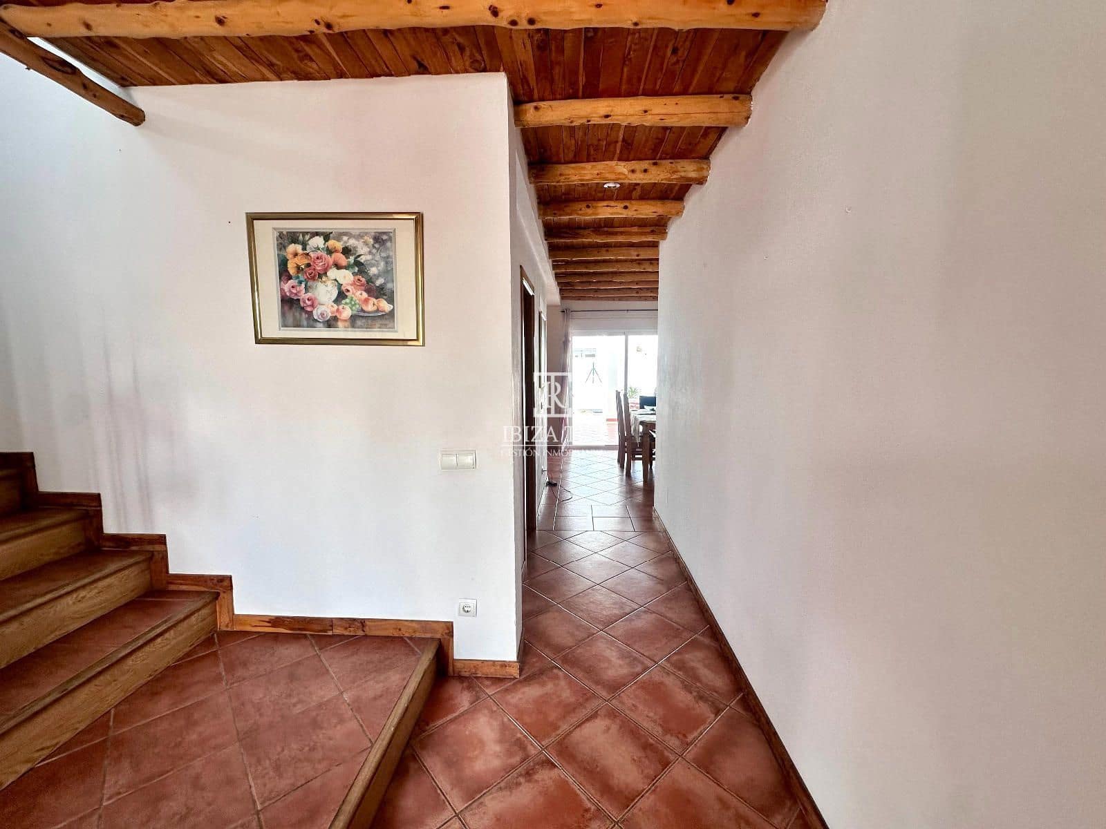 4 slaapkamer Villa te koop in Cala d'en Bou met zwembad garage - € 1.350.000 (Ref: 9991823)
