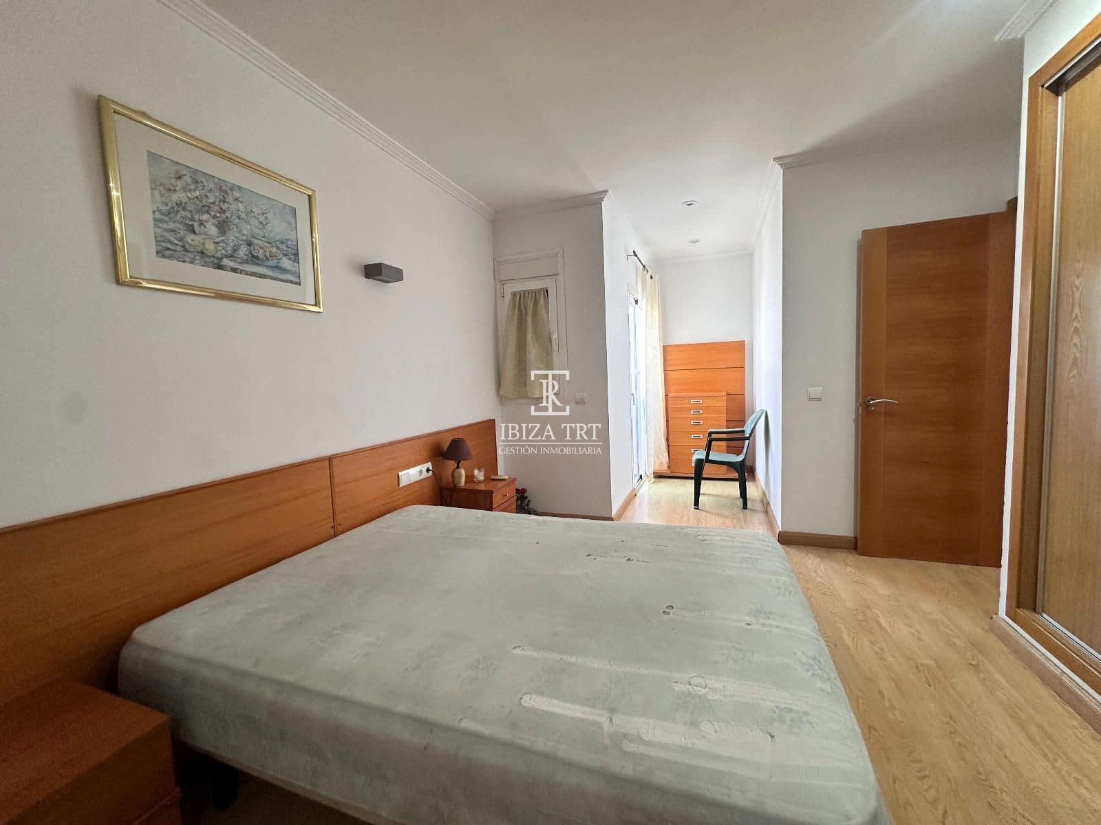 4 slaapkamer Villa te koop in Cala d'en Bou met zwembad garage - € 1.350.000 (Ref: 9991823)