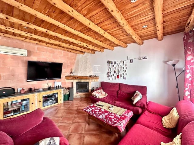 4 slaapkamer Villa te koop in Cala d'en Bou, San Jose / Sant Josep de Sa Talaia met zwembad garage - € 1.350.000 (Ref: 9991823)