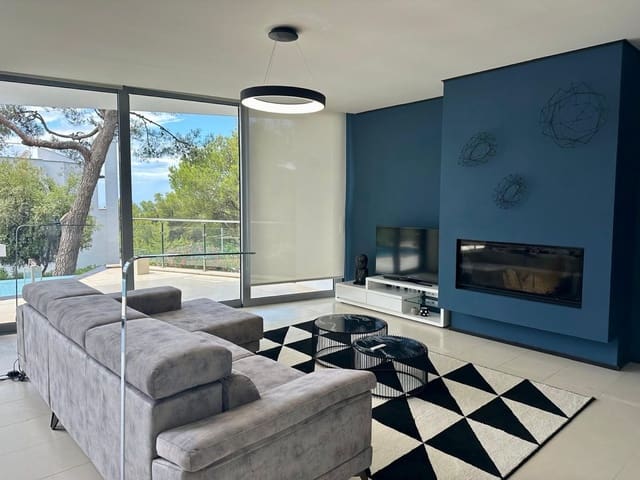 5 bedroom Townhouse for rent in Sierra Blanca, Marbella with pool garage - € 13,000 (Ref: 10016090)