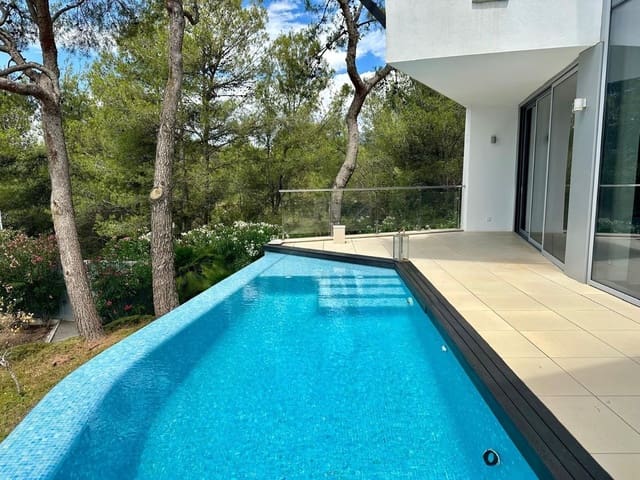 5 bedroom Townhouse for rent in Sierra Blanca, Marbella with pool garage - € 13,000 (Ref: 10016090)