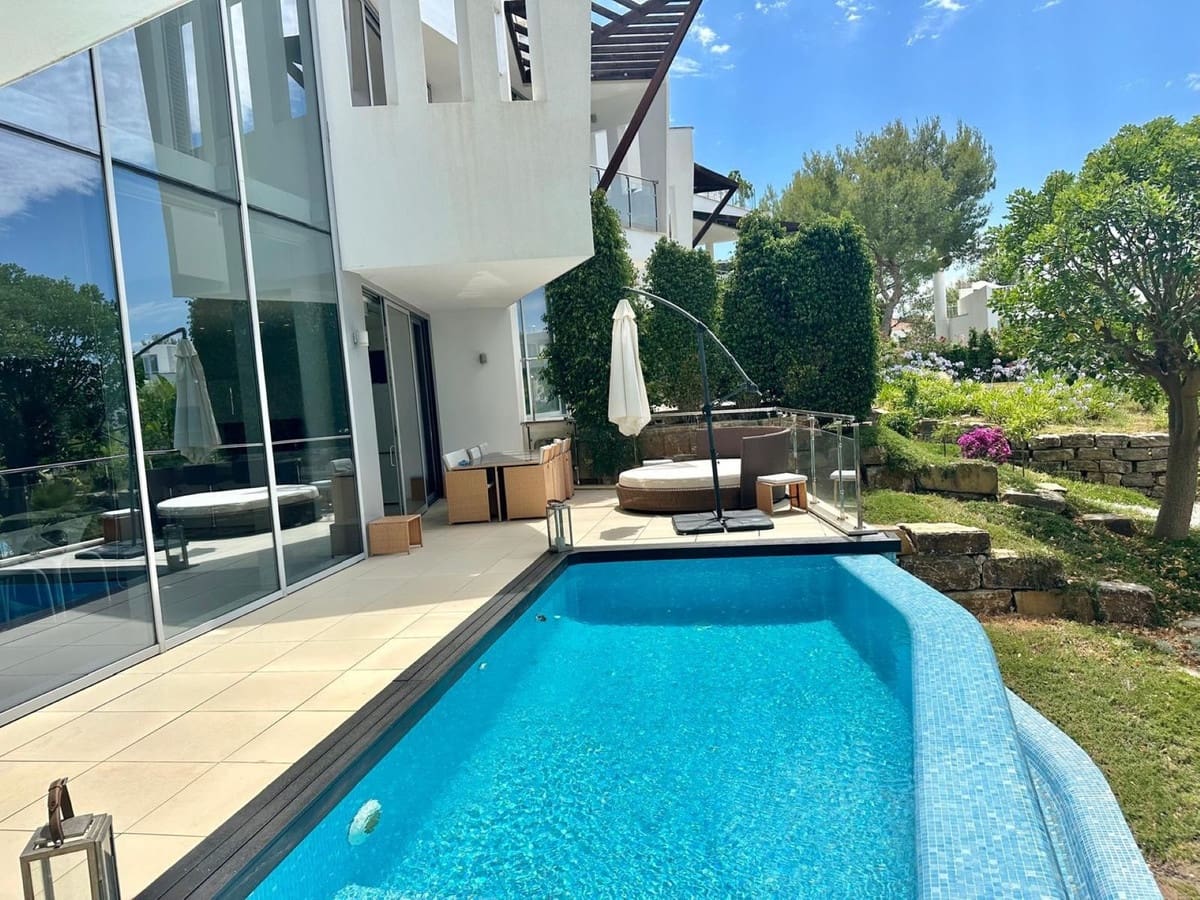 Casa de 5 habitaciones en Golden Mile en alquiler con piscina garaje - 13.000 € (Ref: 10016090)