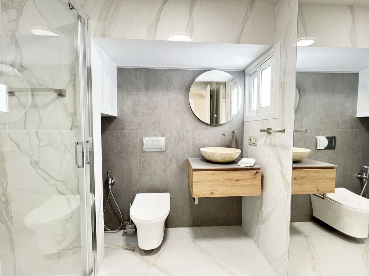 3 sovrum Semi-fristående Villa att hyra i Bahia Dorada med pool garage - 7 500 € (Ref: 10030931)
