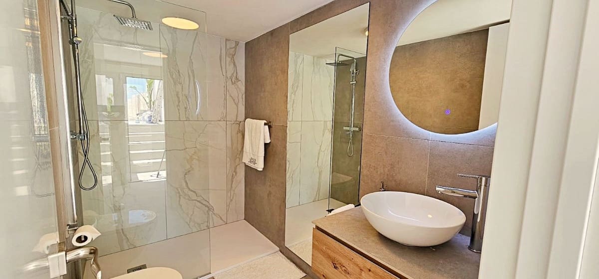 3 sovrum Semi-fristående Villa att hyra i Bahia Dorada med pool garage - 7 500 € (Ref: 10030931)
