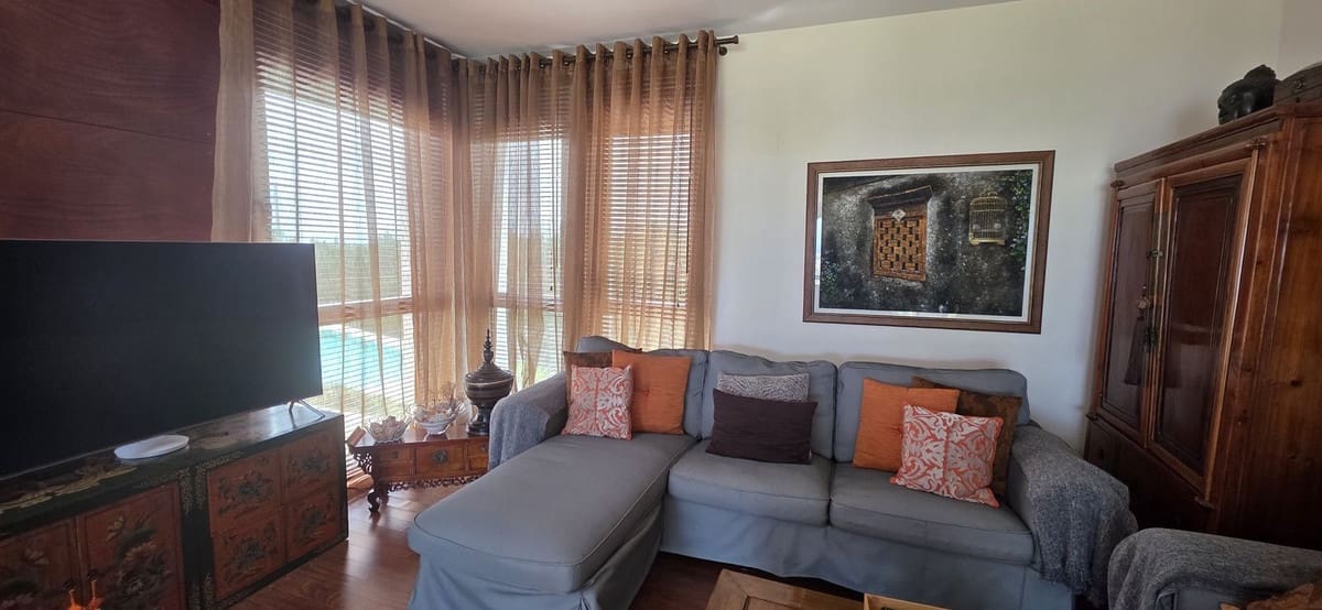 3 bedroom Townhouse for sale in Benahavis with pool garage - € 925,000 (Ref: 10051950)