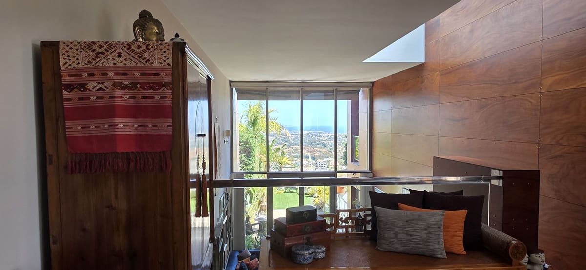 3 bedroom Townhouse for sale in Benahavis with pool garage - € 925,000 (Ref: 10051950)