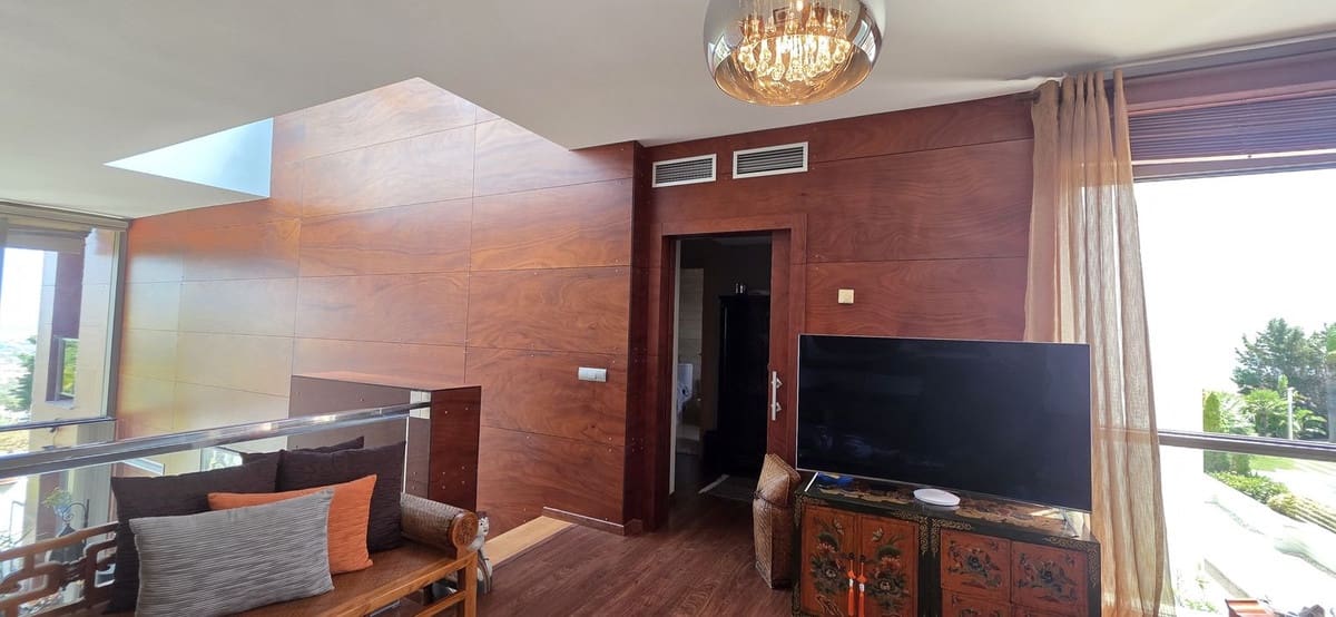 3 bedroom Townhouse for sale in Benahavis with pool garage - € 925,000 (Ref: 10051950)