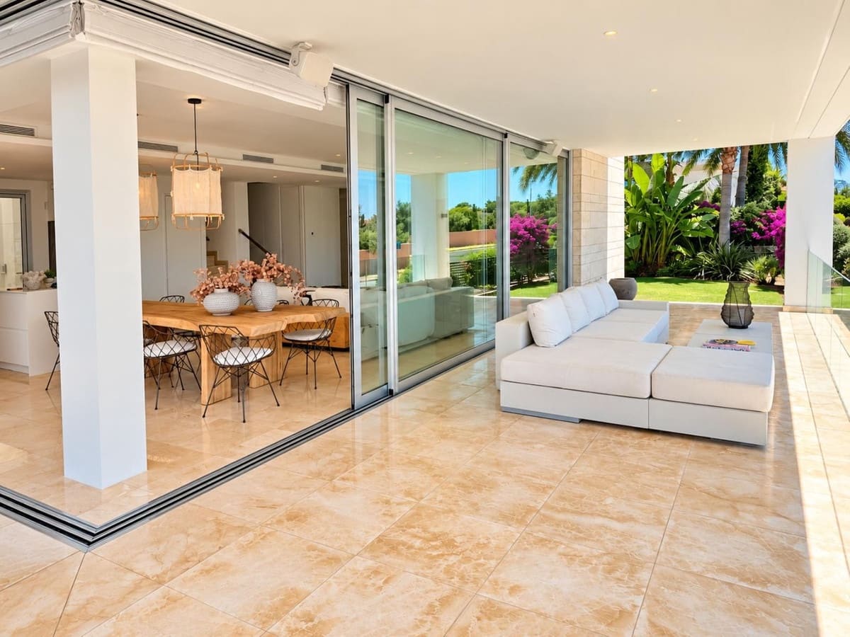 4 sypialnia Willa do wynajęcia w Marbella z basenem garażem - 14 000 € (Ref: 10120402)