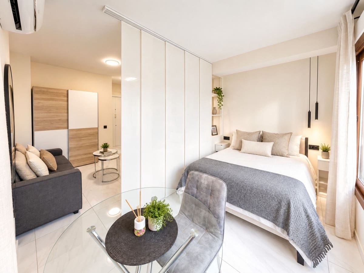 1 sypialnia Studio do wynajęcia w Nueva Andalucia z basenem garażem - 1 500 € (Ref: 10140226)