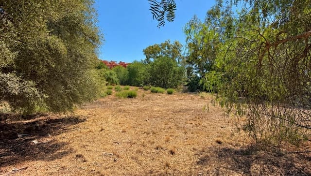 Byggetomt til salgs i Las Chapas, Marbella - € 1 650 000 (Ref: 10155735)