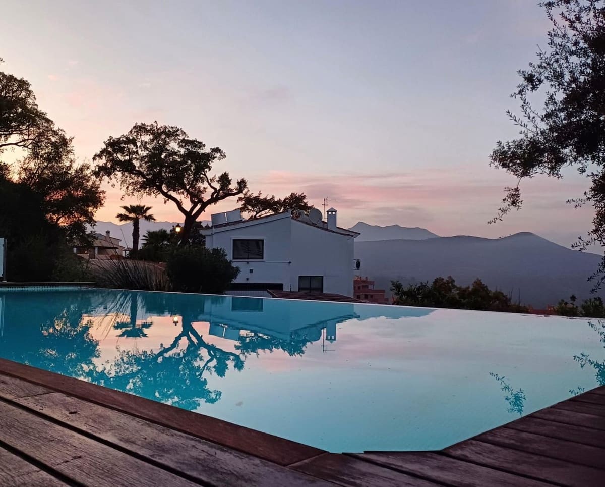3 Zimmer Villa zu verkaufen in La Mairena mit Pool Garage - 1.295.000 € (Ref: 10156114)