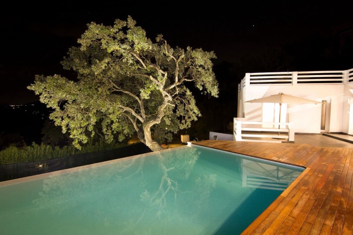 3 Zimmer Villa zu verkaufen in La Mairena mit Pool Garage - 1.295.000 € (Ref: 10156114)