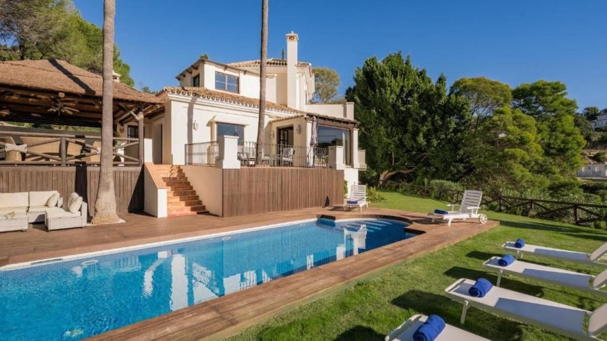 5 Zimmer Villa zu vermieten in La Zagaleta mit Pool Garage - 24.000 € (Ref: 10172442)