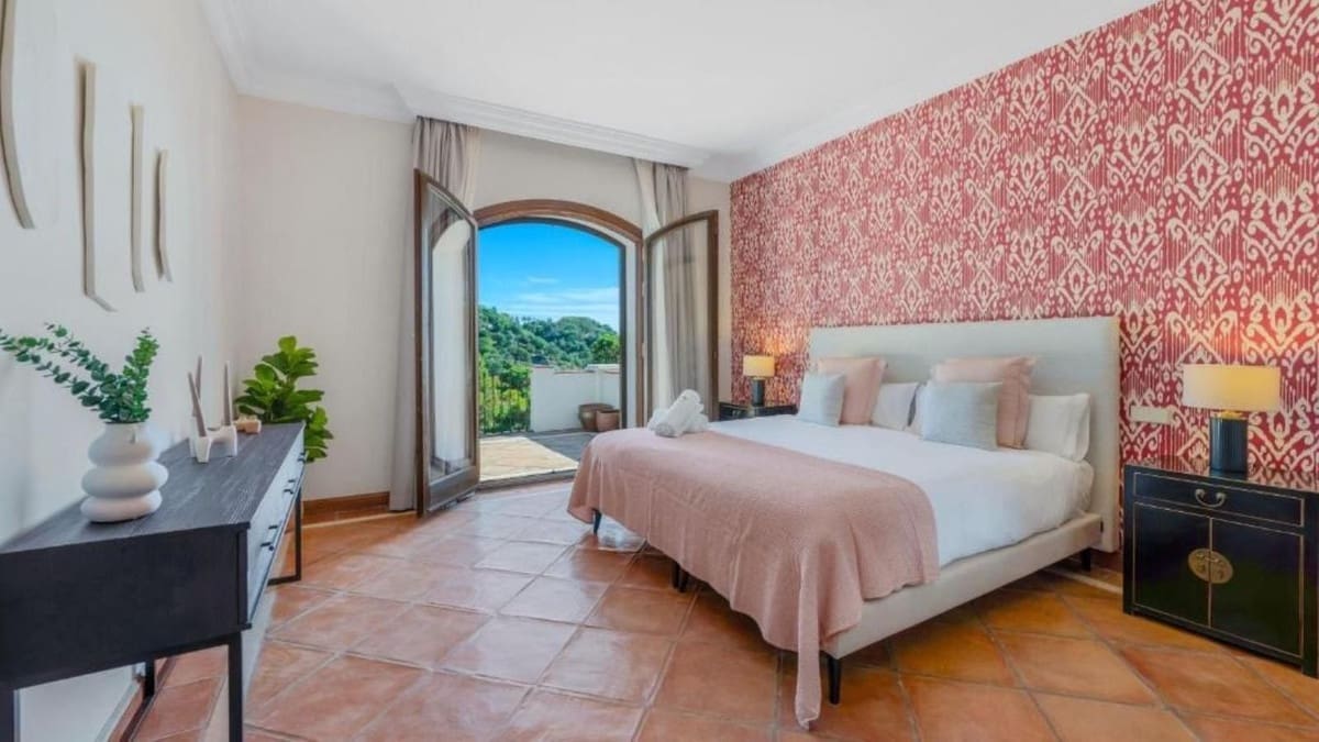 5 Zimmer Villa zu vermieten in La Zagaleta mit Pool Garage - 24.000 € (Ref: 10172442)
