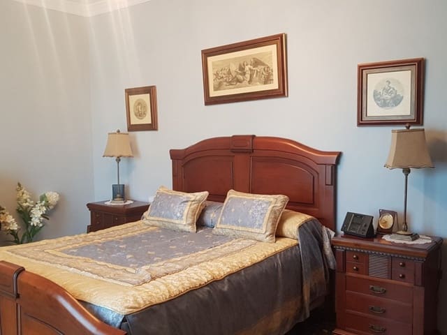 Chalet de 5 habitaciones en Nueva Andalucia, Marbella en venta con piscina garaje - 1.495.000 € (Ref: 6147437)