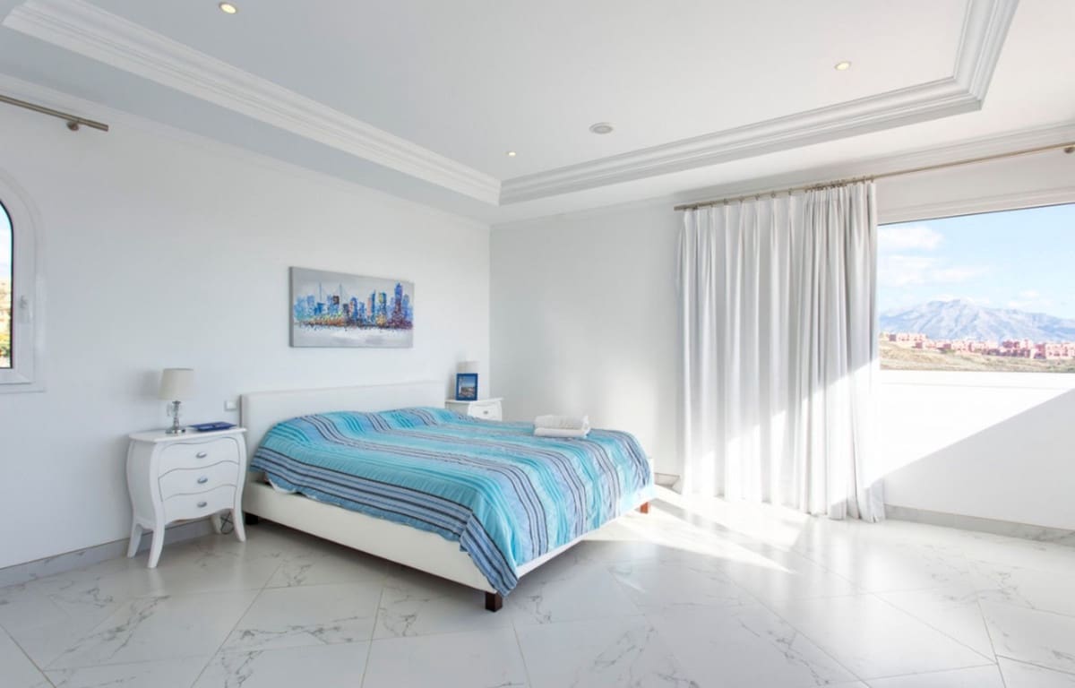 8 bedroom Villa for sale in Los Flamingos with pool garage - € 3,950,000 (Ref: 7551440)