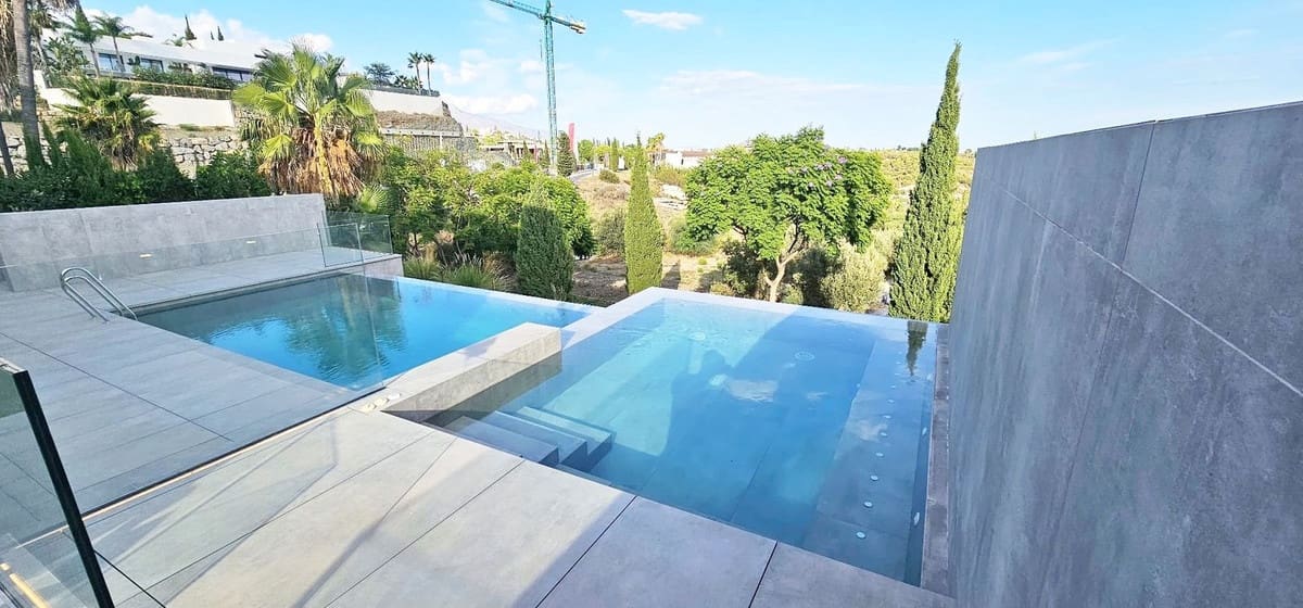 5 slaapkamer Villa te koop in Los Flamingos met zwembad garage - € 4.300.000 (Ref: 7785430)