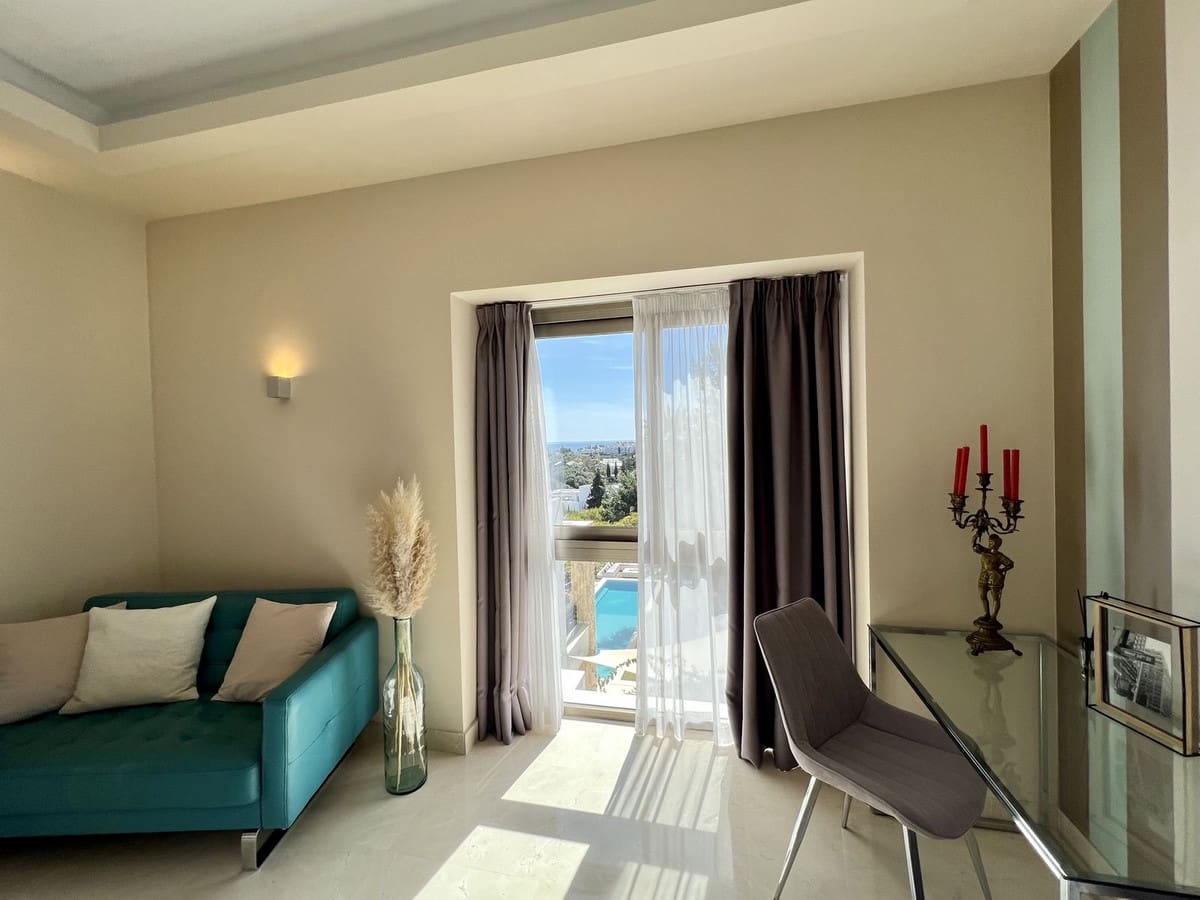 5 sovrum Villa till salu i Benahavis med pool garage - 3 690 000 € (Ref: 8580854)