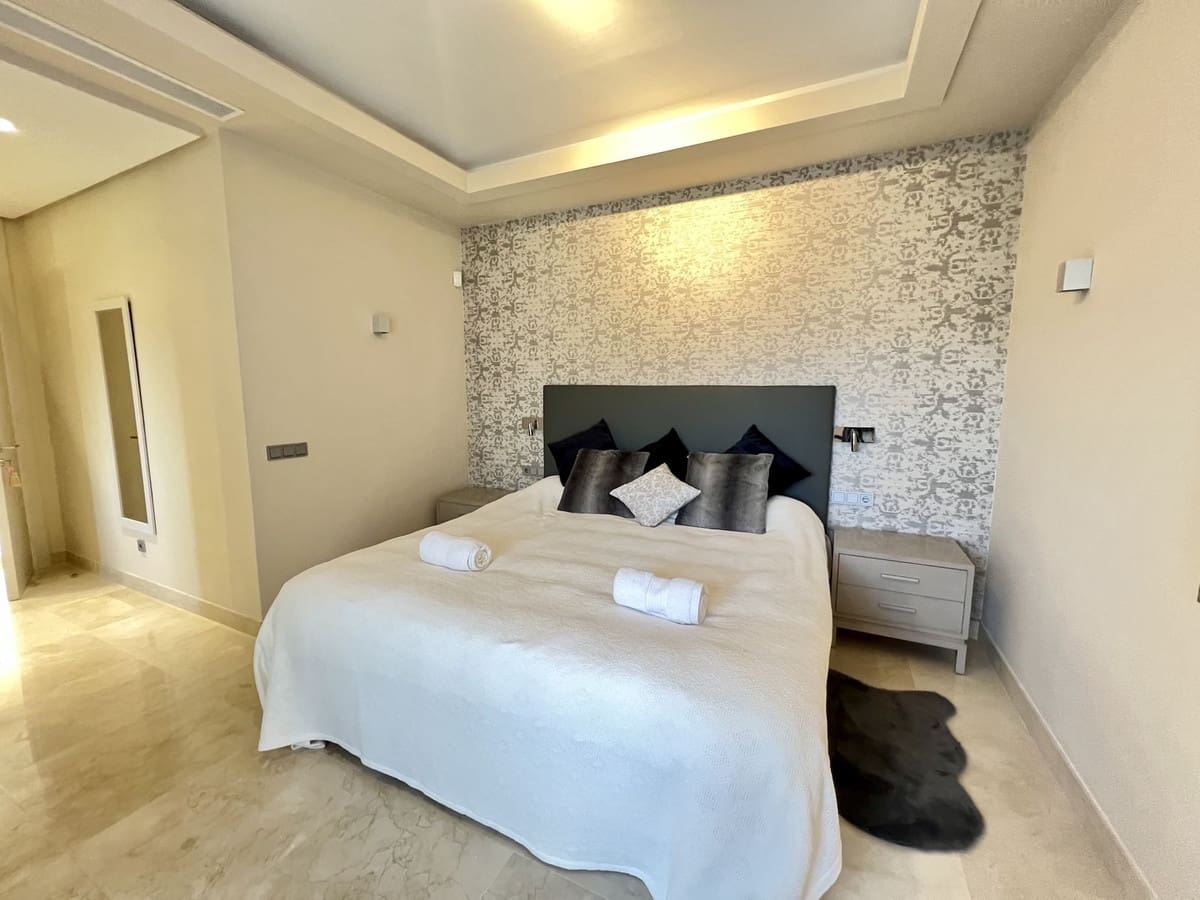 5 chambre Villa/Maison à vendre à Benahavis avec piscine garage - 3 690 000 € (Ref: 8580854)