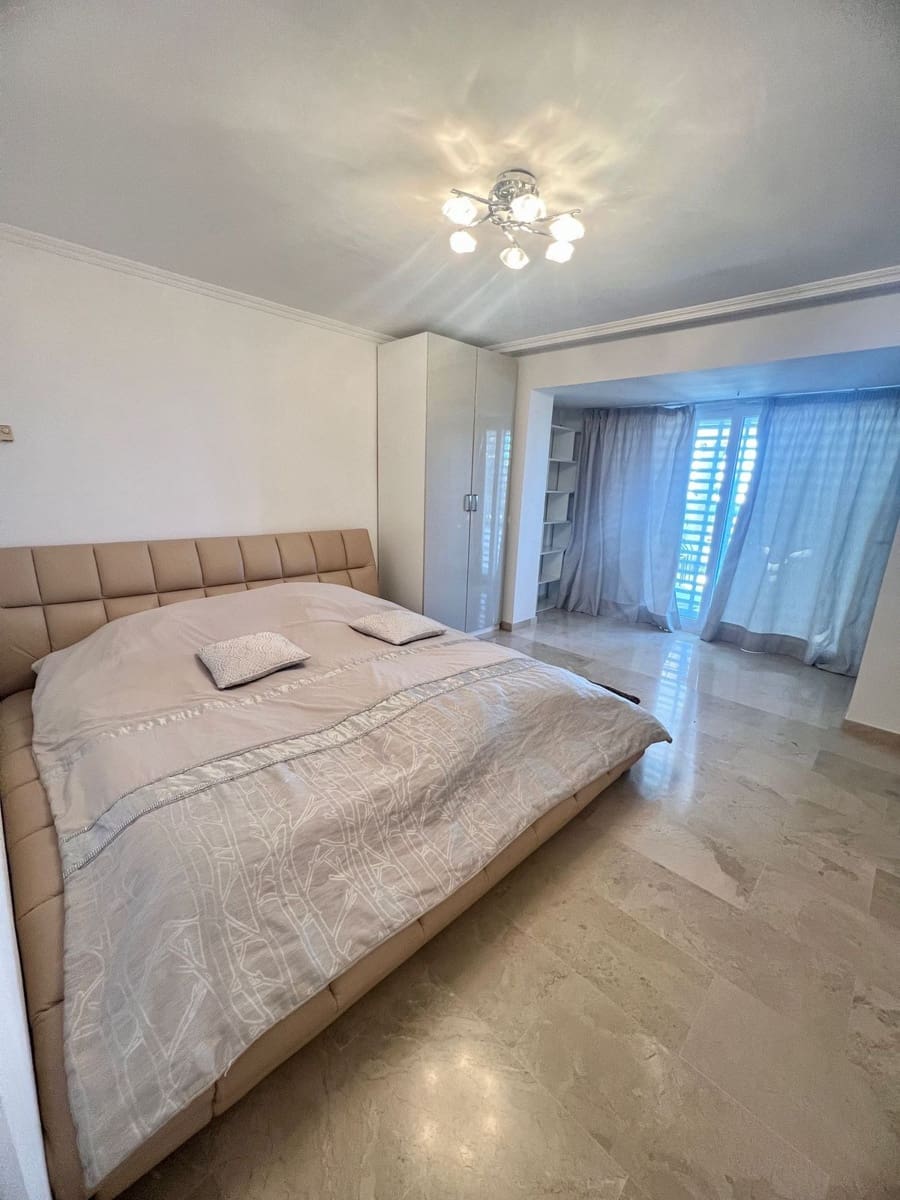 10 soveværelse Villa til salg i El Paraiso med swimmingpool garage - € 3.250.000 (Ref: 8609468)