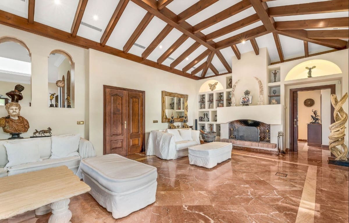 8 slaapkamer Villa te koop in La Zagaleta met garage - € 5.850.000 (Ref: 8609469)