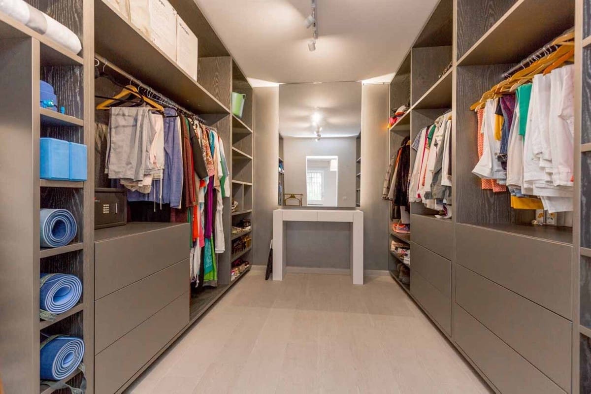 6 sypialnia Willa na sprzedaż w Rio Real z basenem garażem - 2 890 000 € (Ref: 8611373)