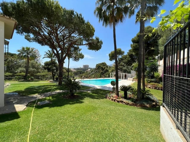 6 sypialnia Willa na sprzedaż w Río Real, Marbella z basenem garażem - 2 890 000 € (Ref: 8611373)