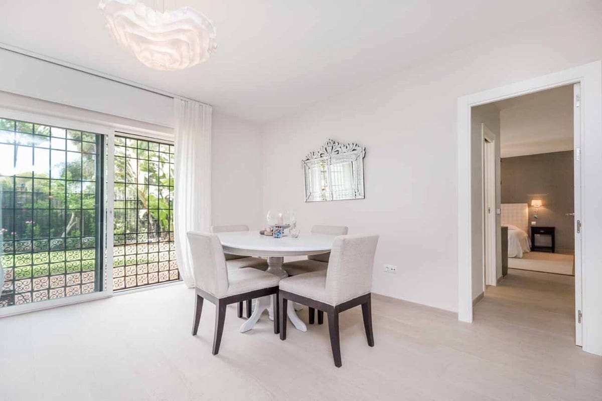 6 chambre Villa/Maison à vendre à Rio Real avec piscine garage - 2 890 000 € (Ref: 8611373)