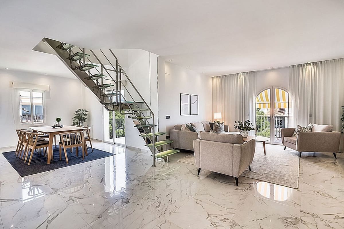 3 Zimmer Penthouse zu verkaufen in Puerto Banus mit Pool Garage - 1.595.000 € (Ref: 8913320)