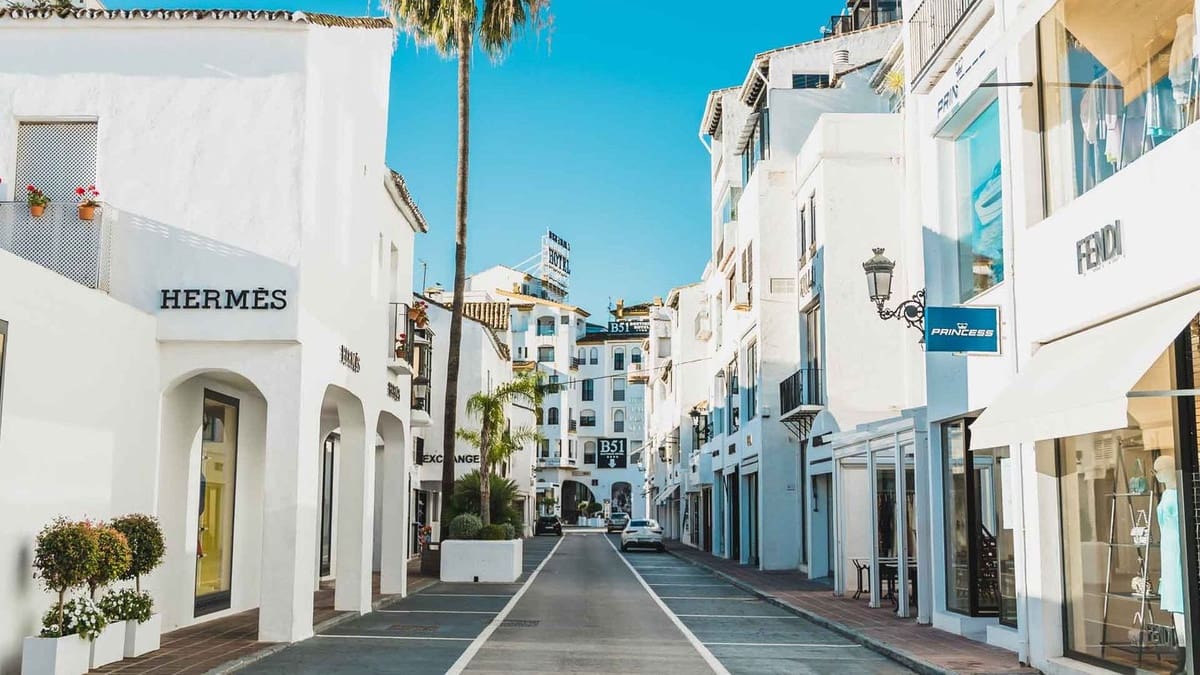 3 Zimmer Penthouse zu verkaufen in Puerto Banus mit Pool Garage - 1.595.000 € (Ref: 8913320)