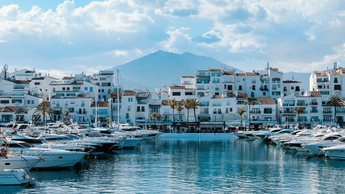 3 Zimmer Penthouse zu verkaufen in Puerto Banus mit Pool Garage - 1.595.000 € (Ref: 8913320)