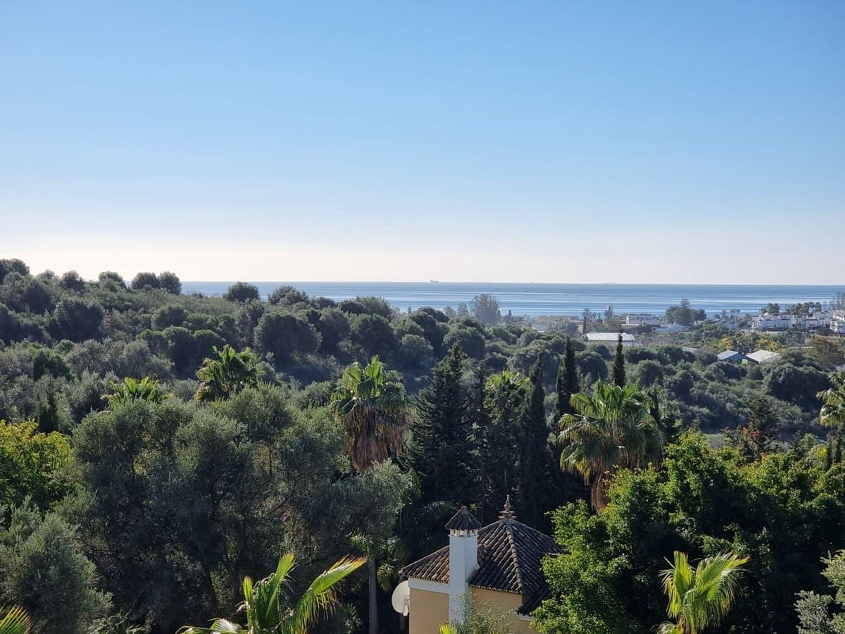 16 bedroom Villa for sale in Benahavis with pool garage - € 13,950,000 (Ref: 8941694)