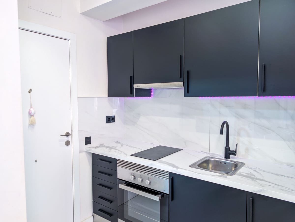 1 bedroom Studio for sale in Nueva Andalucia with pool garage - € 239,000 (Ref: 8944820)