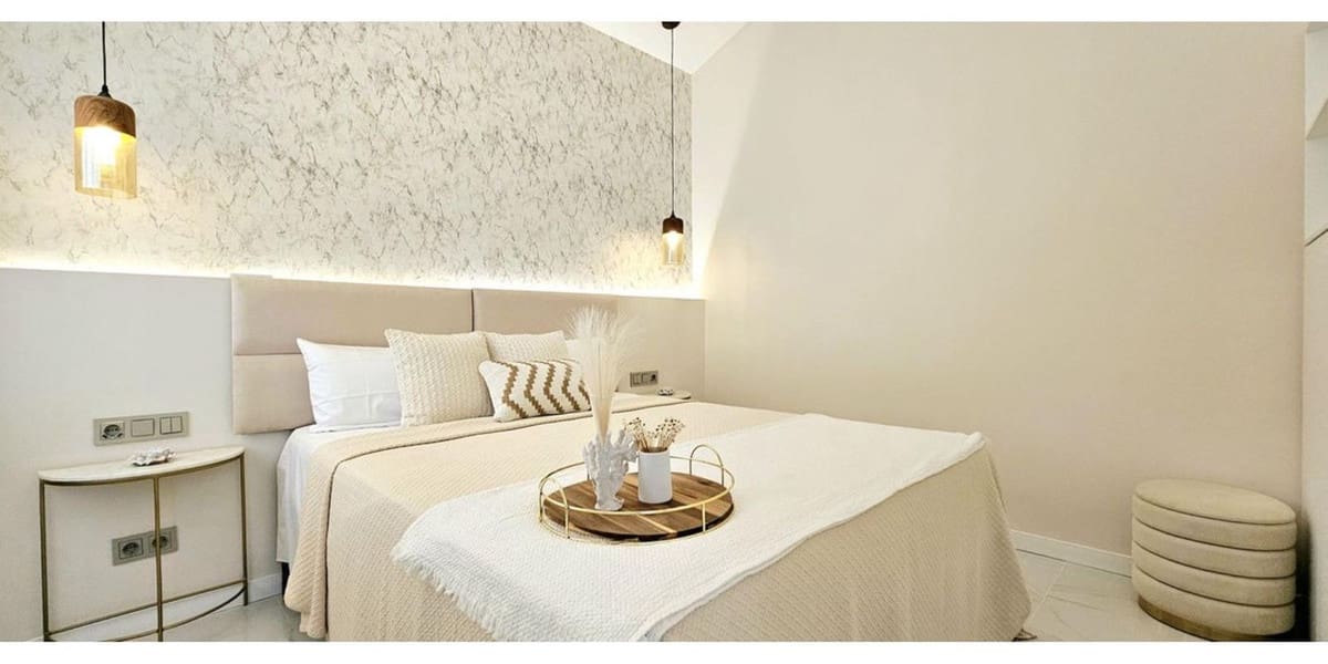 3 camera da letto Villetta Bifamiliare da affitare come casa vacanza in Bahia Dorada con piscina garage - 5.000 € (Rif: 9002326)