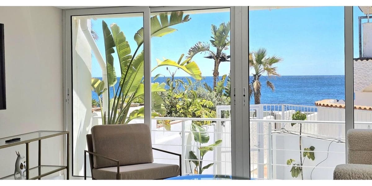 3 camera da letto Villetta Bifamiliare da affitare come casa vacanza in Bahia Dorada con piscina garage - 5.000 € (Rif: 9002326)