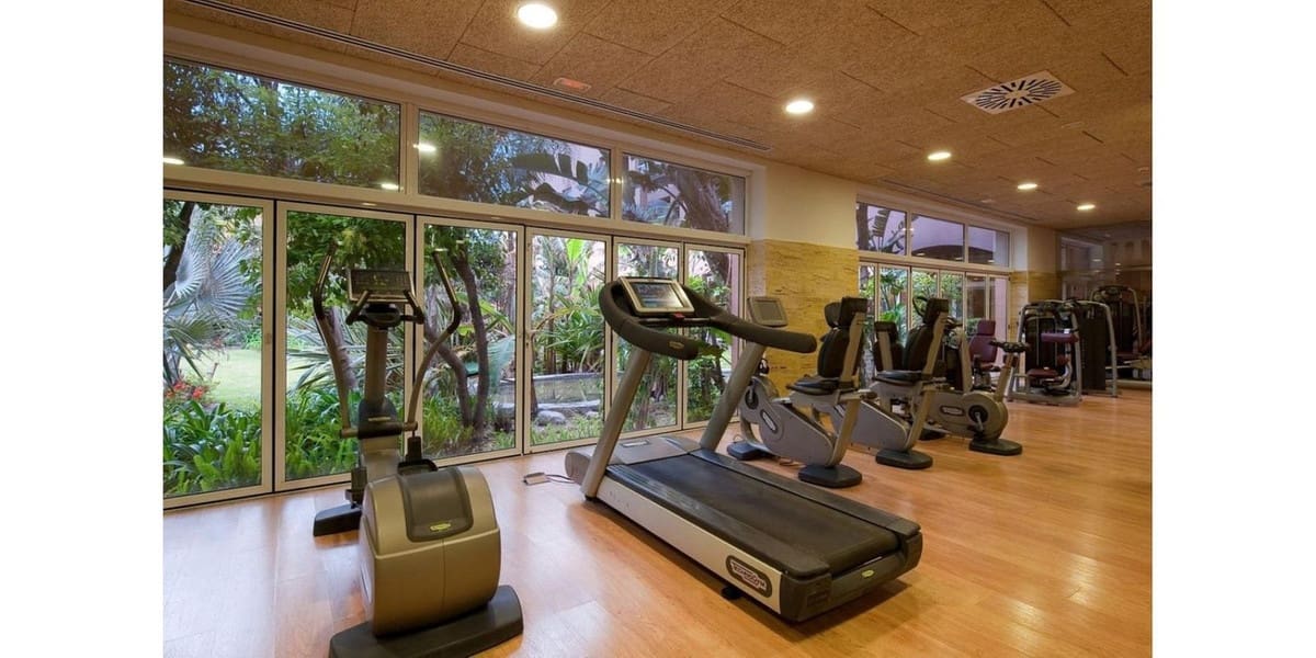 3 camera da letto Villetta Bifamiliare da affitare come casa vacanza in Bahia Dorada con piscina garage - 5.000 € (Rif: 9002326)