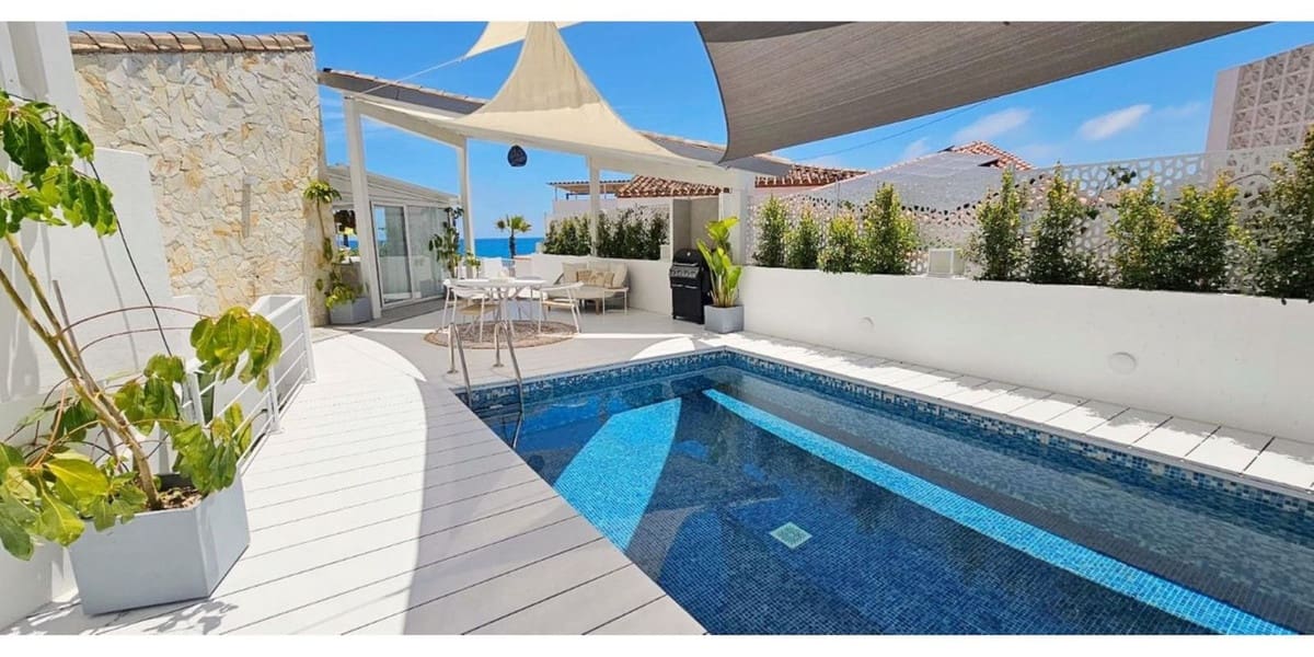 3 sypialnia Dom blizniak na kwatery wakacyjne w Bahia Dorada z basenem garażem - 5 000 € (Ref: 9002326)