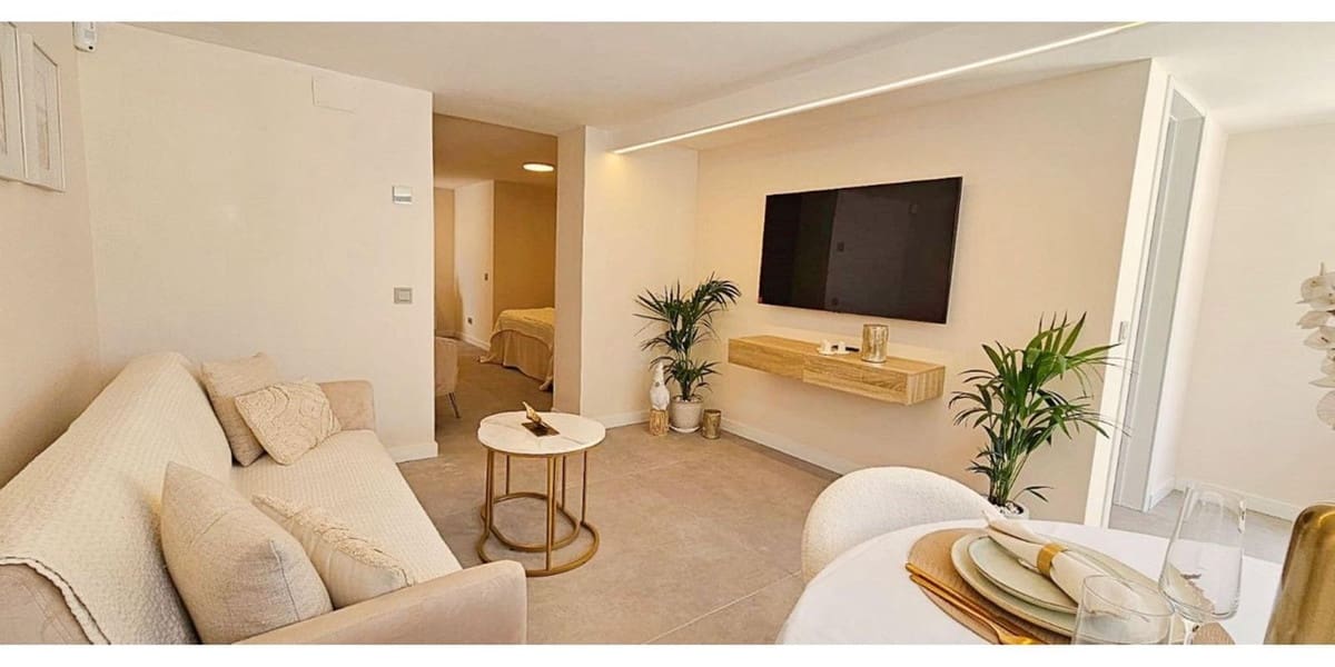 3 sypialnia Dom blizniak na kwatery wakacyjne w Bahia Dorada z basenem garażem - 5 000 € (Ref: 9002326)