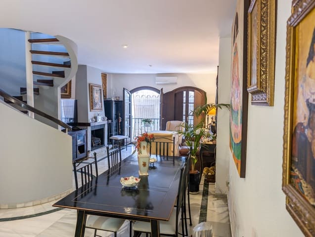 3 sypialnia Penthouse na sprzedaż w Marbella - 725 000 € (Ref: 9019157)