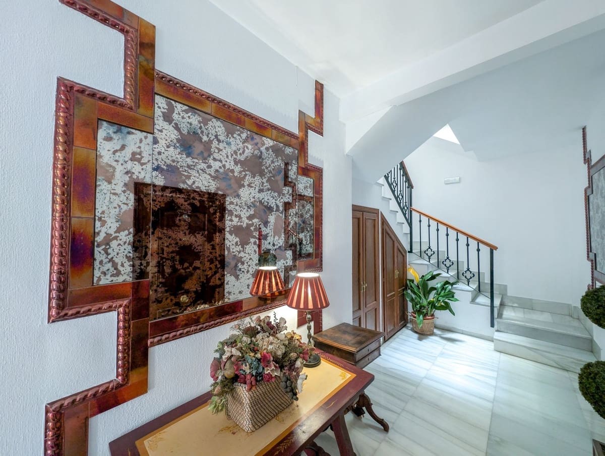 3 slaapkamer Penthouse te koop in Marbella - € 725.000 (Ref: 9019157)